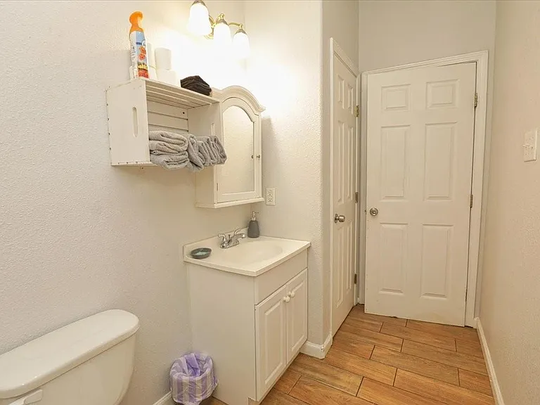 13121 Vickery St — Photo 22