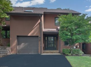 88 Sullivan Dr, West Orange, NJ 07052