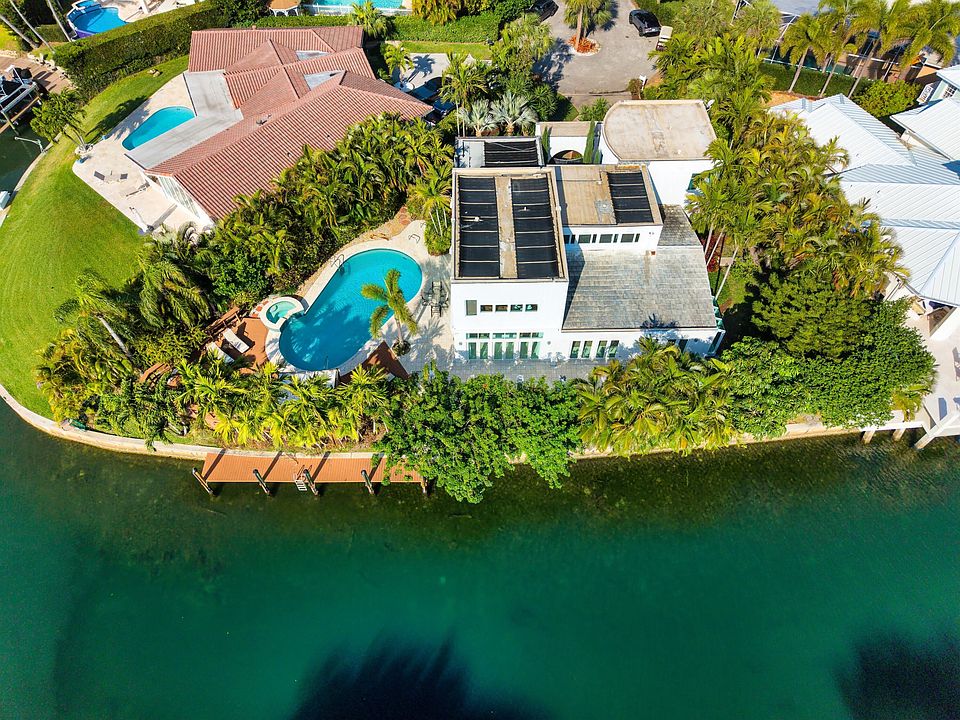 1st image of 794 Staghorn Court