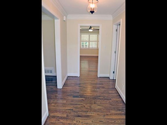 4th image of 4956 Fox Forest Dr