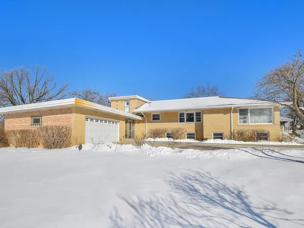 (undisclosed Address), West Chicago, IL 60185