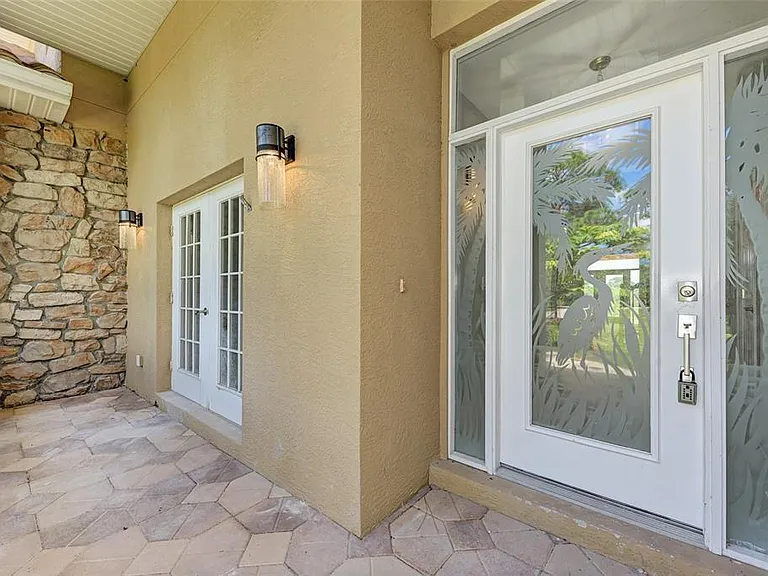 1648 Bayshore Dr — Photo 11