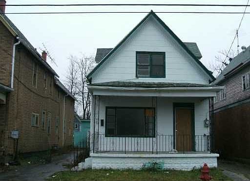 1st image of 76 Miller Ave