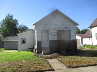 116 3rd Ave NE, Aberdeen, SD 57401