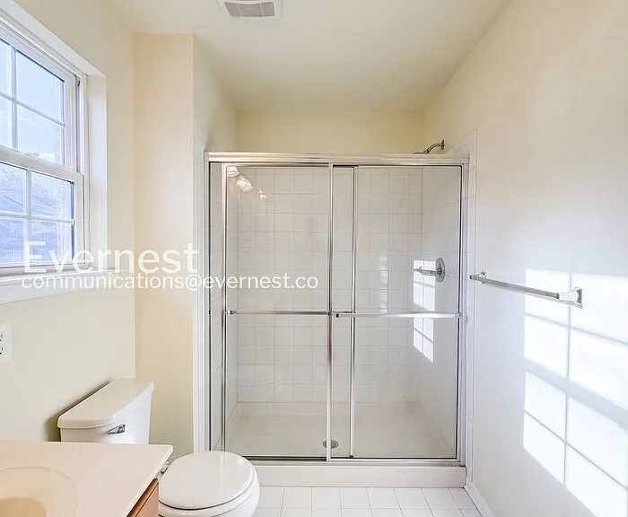 6137 Hanlon St — Photo 12