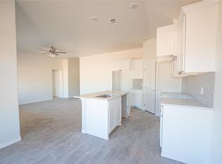 12309 SW 32nd St, Yukon, OK 73099