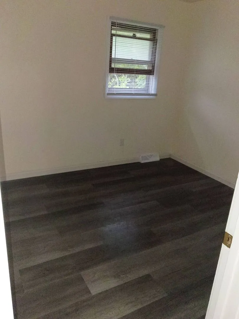 9517WBradleyM — Photo 4