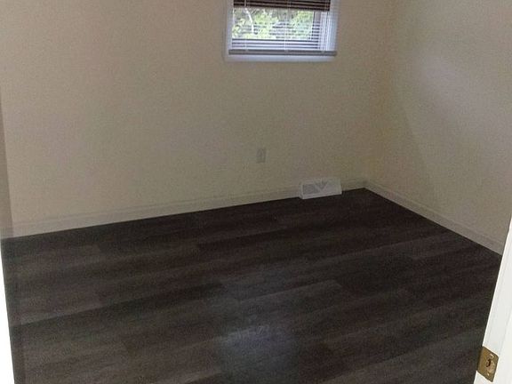 3rd image of 9517 W Bradley Rd #9519