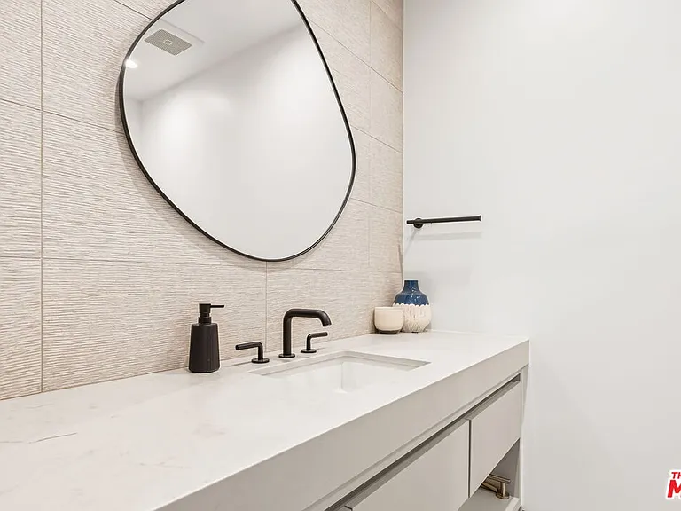 9206 Monte Mar Dr — Photo 43