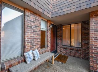 5823 Otoe St, Lincoln, NE 68506