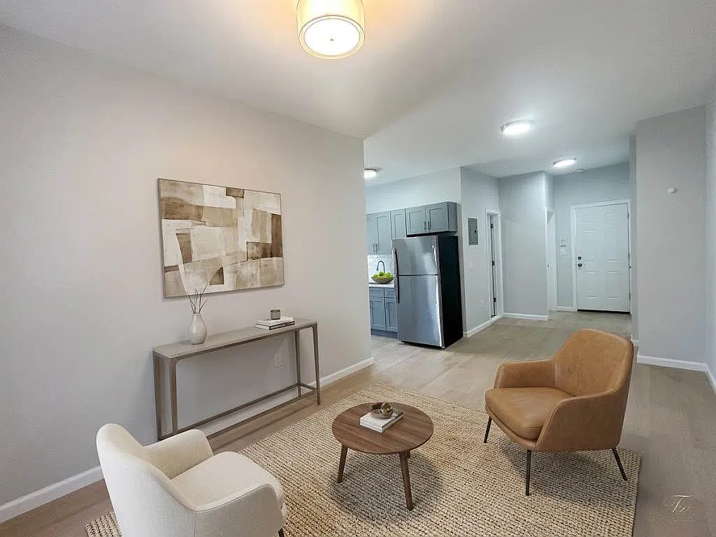 3521 Tryon Avenue — Photo 1