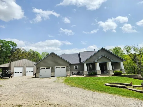 17360 Coon Hollow Rd, Marthasville, MO 63357