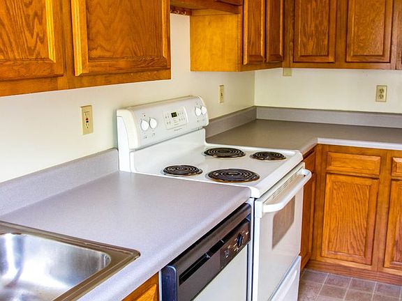 2nd image of 809 S Henderson St #2B-1Ba-1000Sqft