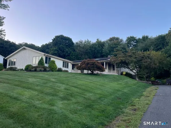 27 Gail Drive, Ellington, CT 06029