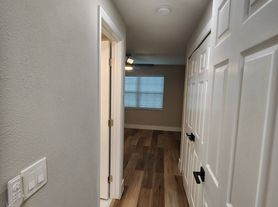 281 Gardner Ln, Kissimmee, FL