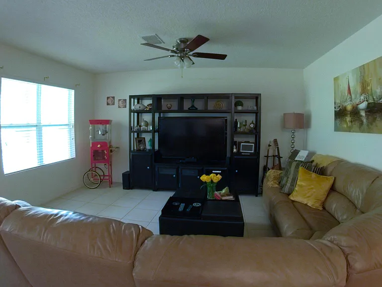 256 Tanglewood Dr — Photo 7