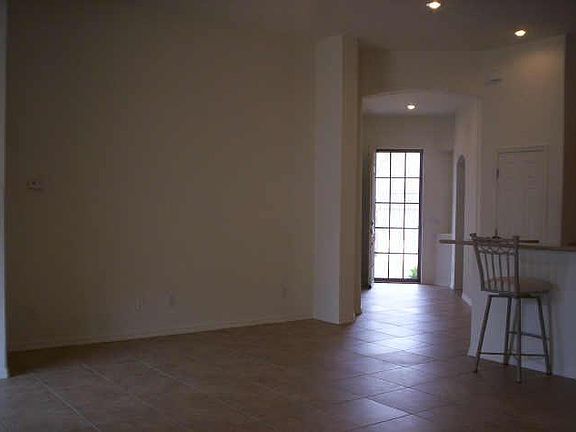 2nd image of 10220 Legend Terrace