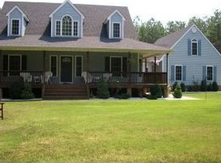 5575 Willow Hill Rd, Spring Grove, VA 23881