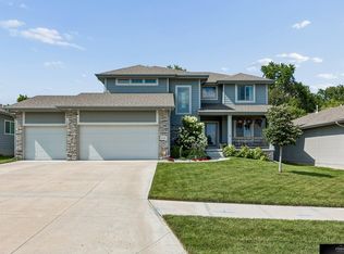 4230 Barksdale Cir, Bellevue, NE 68123
