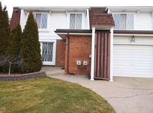 29978 Terrace Ct #12, Warren, MI 48093