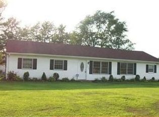 1820 Pinewood Dr, Brunswick, OH 44212