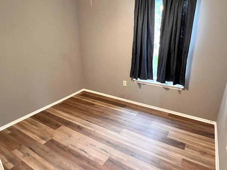 8 Rose Ter — Photo 32