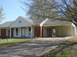 6820 Dunbarton Dr, Horn Lake, MS 38637