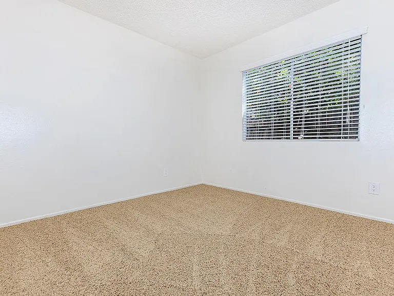 Peppertree Apartments — Photo 112