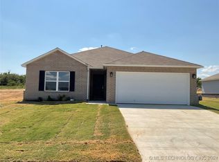 2003 Amarillo Dr, Claremore, OK 74019
