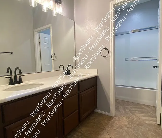 40059 Annapolis Dr — Photo 25