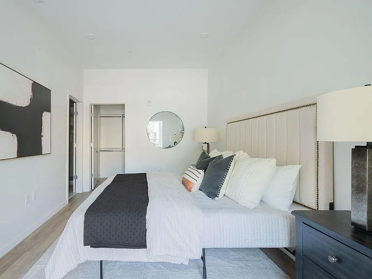 1 West Dr #7 — Photo 12