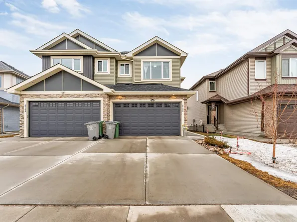 5708 66th St, Beaumont, AB T4X 2A4