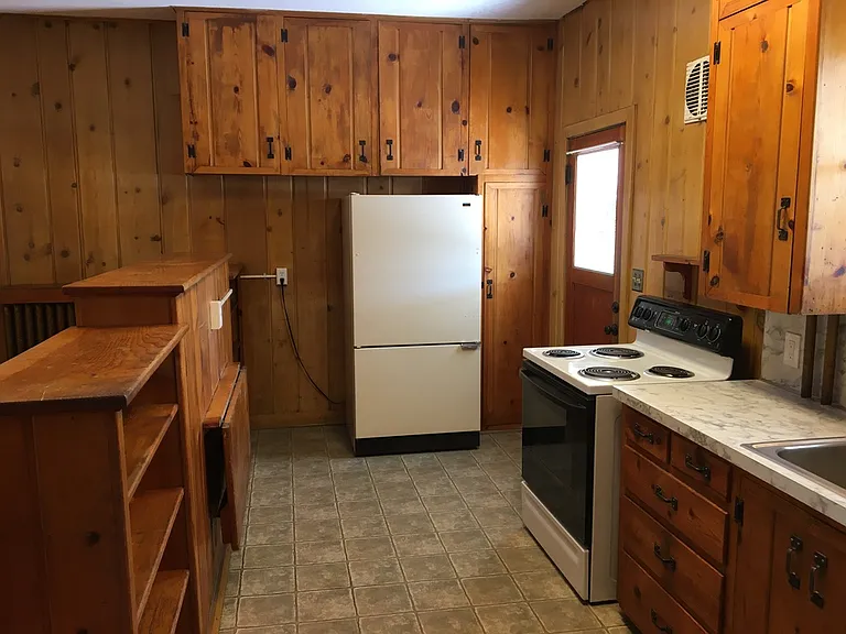 2501 W State St #1 — Photo 5