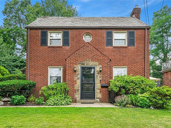 2nd image of 378 Jonquil Pl