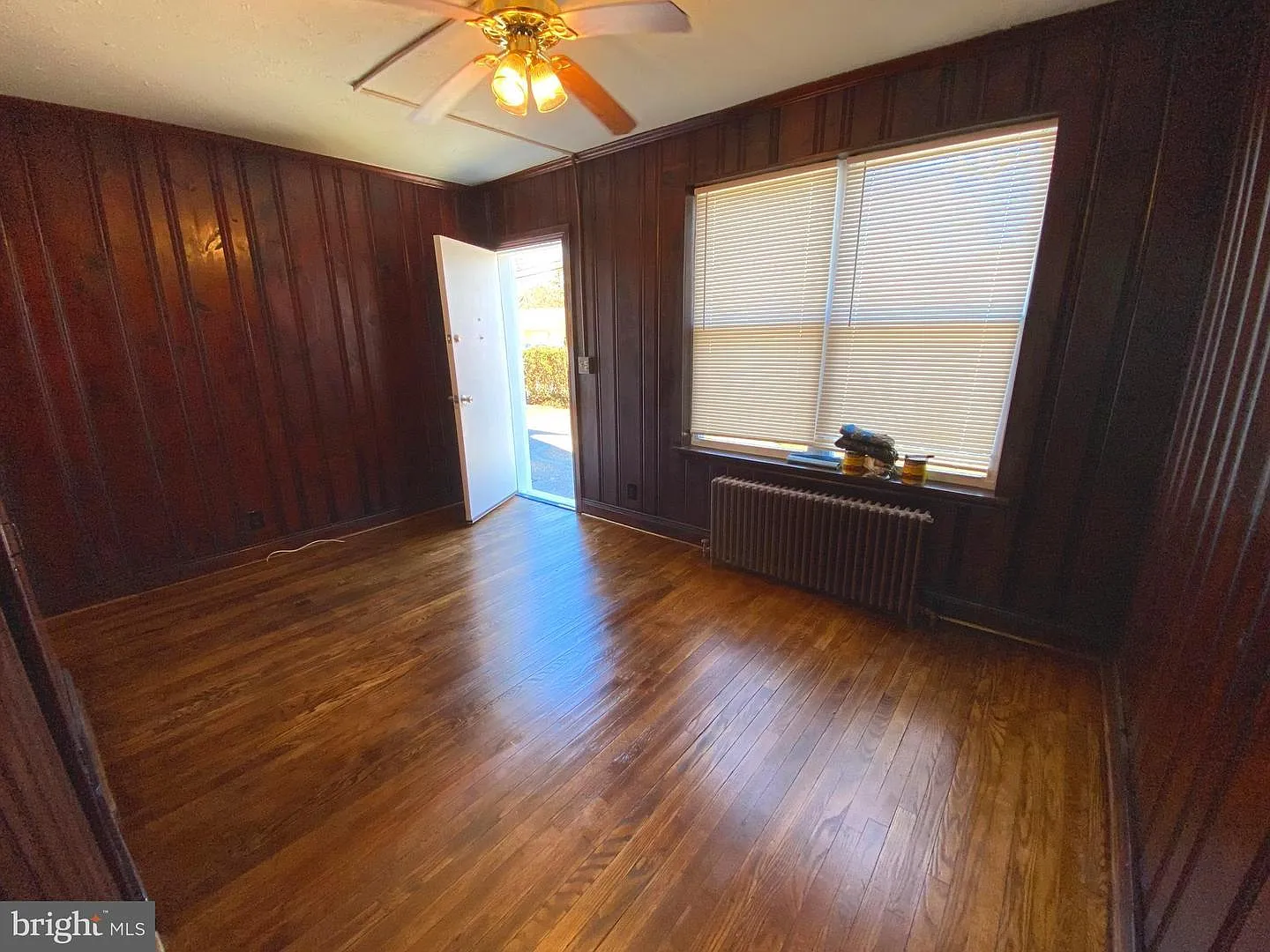 1 bed, 400 sqft, $1,285 — Photo 3