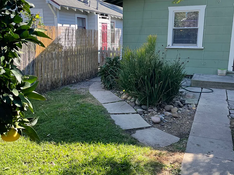 1614 Meade Ave — Photo 10
