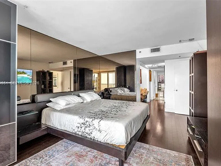1717 N Bayshore Dr #A-2654 — Photo 11