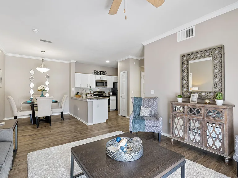 Sonterra Apartment Homes — Photo 45