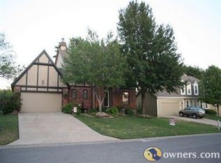 11417 S Hunter Dr, Olathe, KS 66061