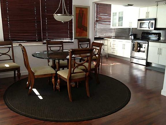 5th image of 18011 Biscayne Blvd #7051