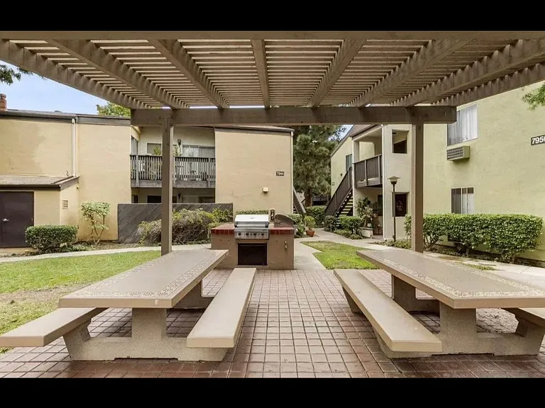 7946 Mission Center Ct — Photo 4