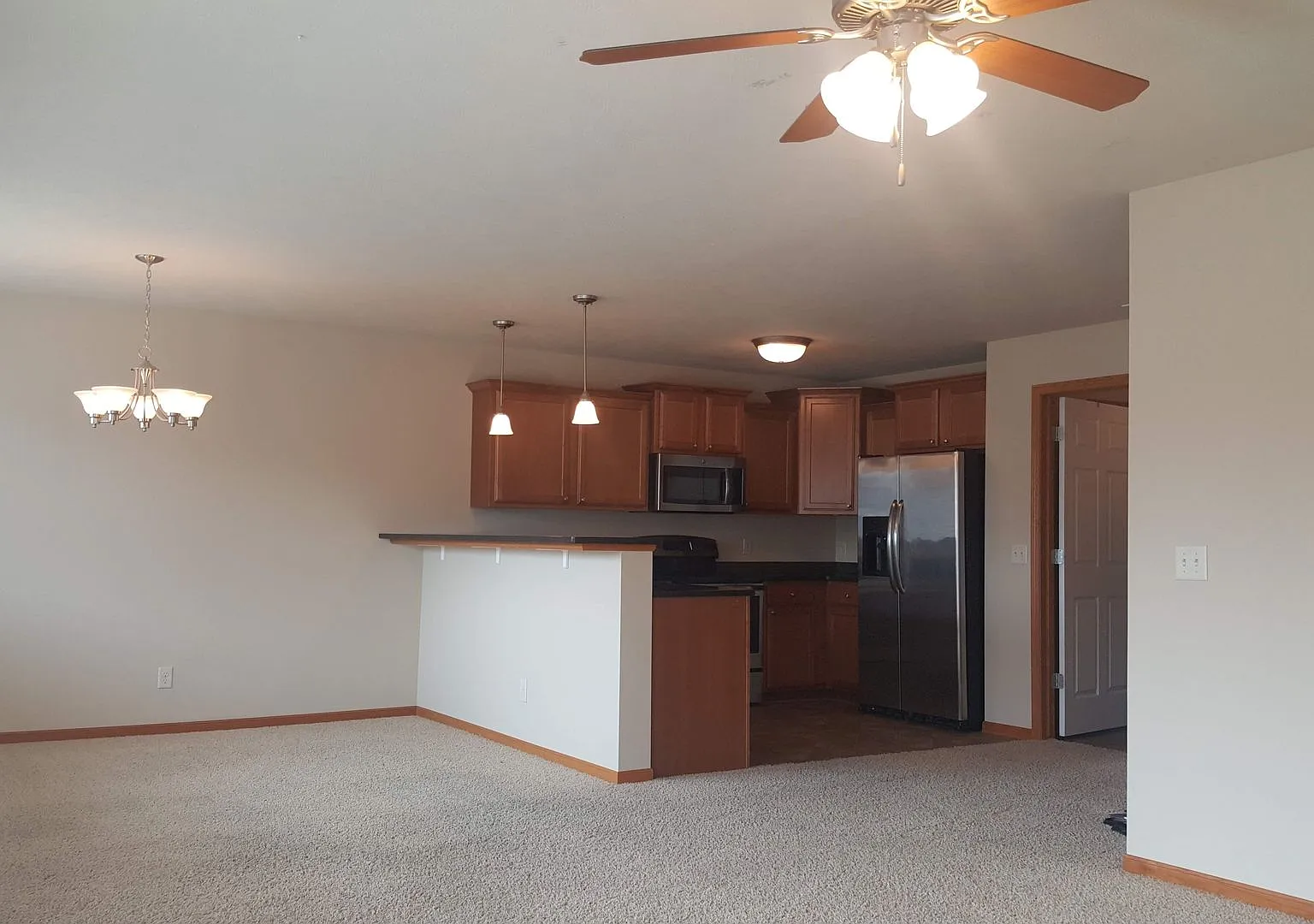 6128 LaRoche Road — Photo 3