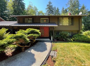 174 Fielding Creek Dr, Port Angeles, WA 98363
