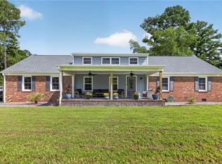 1908 Benefit Rd, Chesapeake, VA 23322