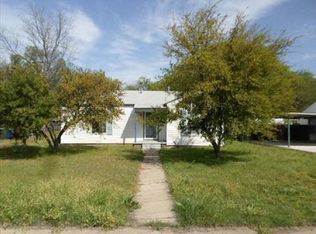 1810 Keneipp Rd, Carrollton, TX 75006