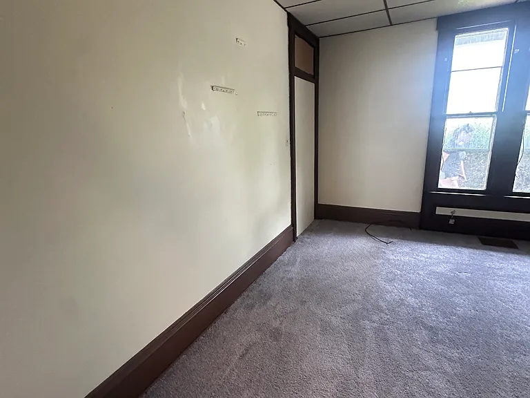 808 S Main St #B — Photo 4