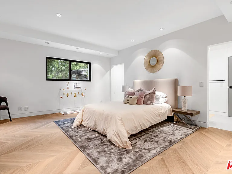 9405 W Sierra Mar Pl — Photo 48