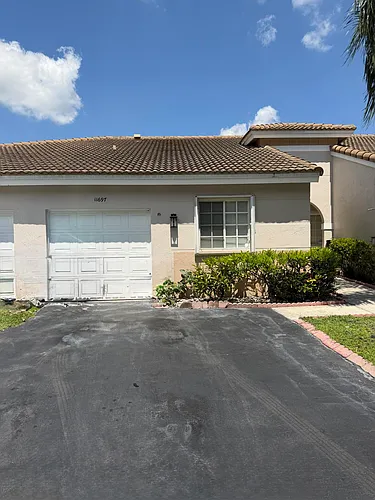11697 SW 19th St Photo 1