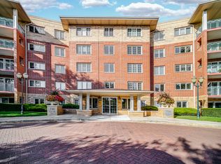 730 Creekside Dr UNIT 405C, Mount Prospect, IL 60056