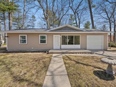1700 Indian Woods Dr, Traverse City, MI, 49686